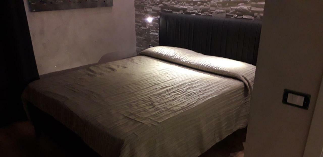 Bed and Breakfast A 2 Passi Da Foggia Pokój zdjęcie